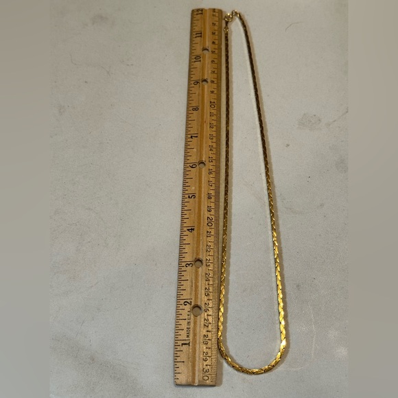 Gold tone Heavy Cobra chain 22” long. - Picture 2 of 3